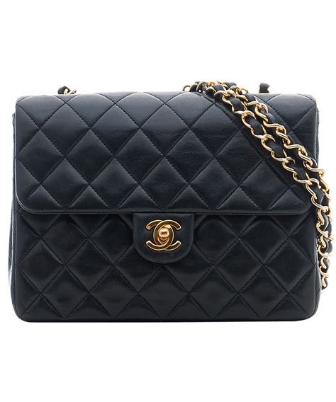 chanel quilted leather bag